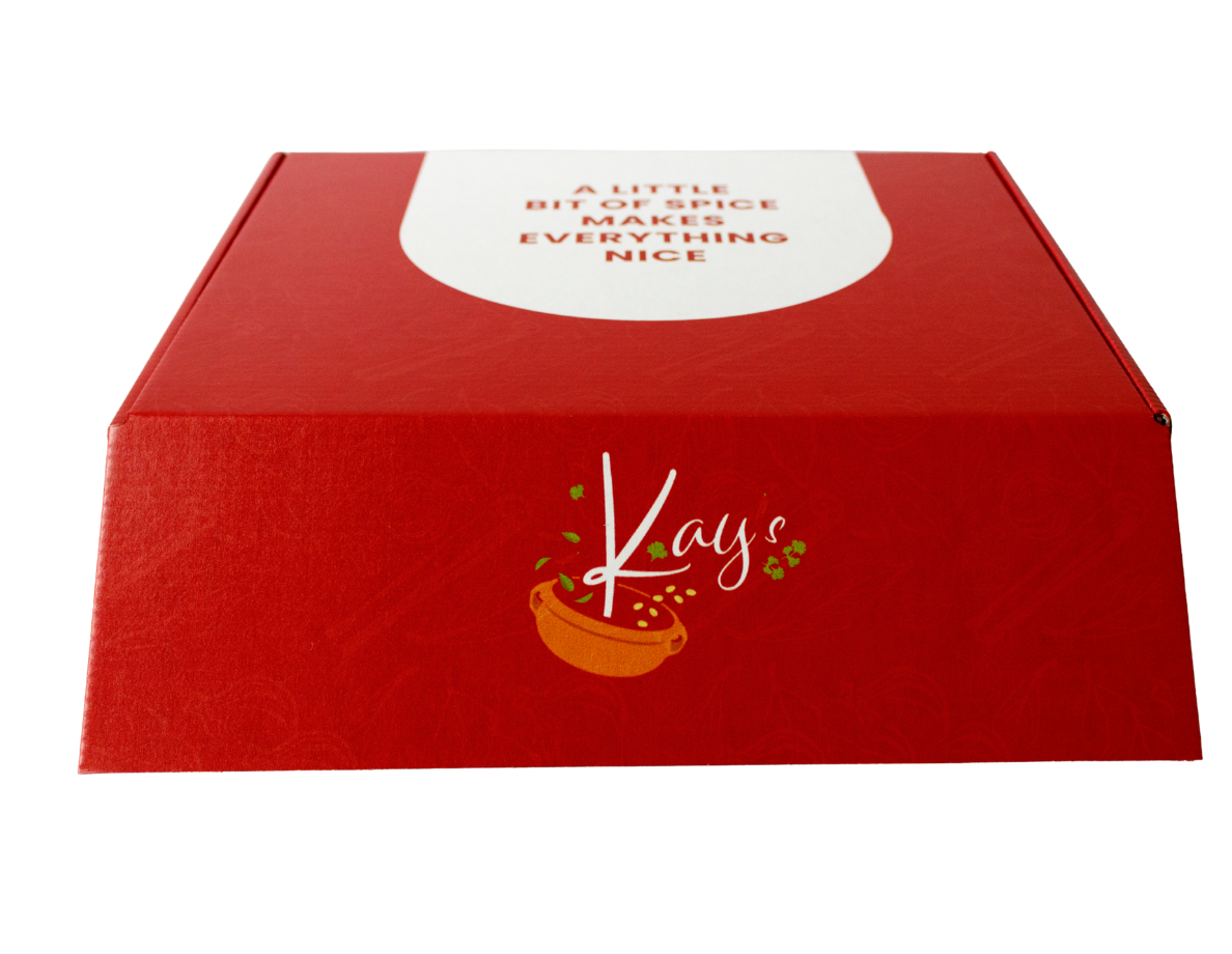 Kay’s Curries gift box closed with Kay’s logo